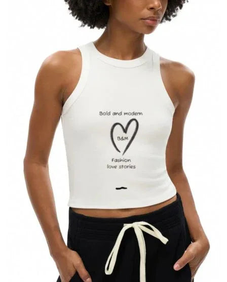 Cropped Love Graphic Tee – Trendy & Playful Style - B&M